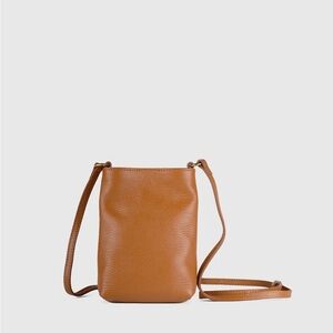 Quince Italian Pebbled Leather Phone Crossbody - Cognac (NWT)